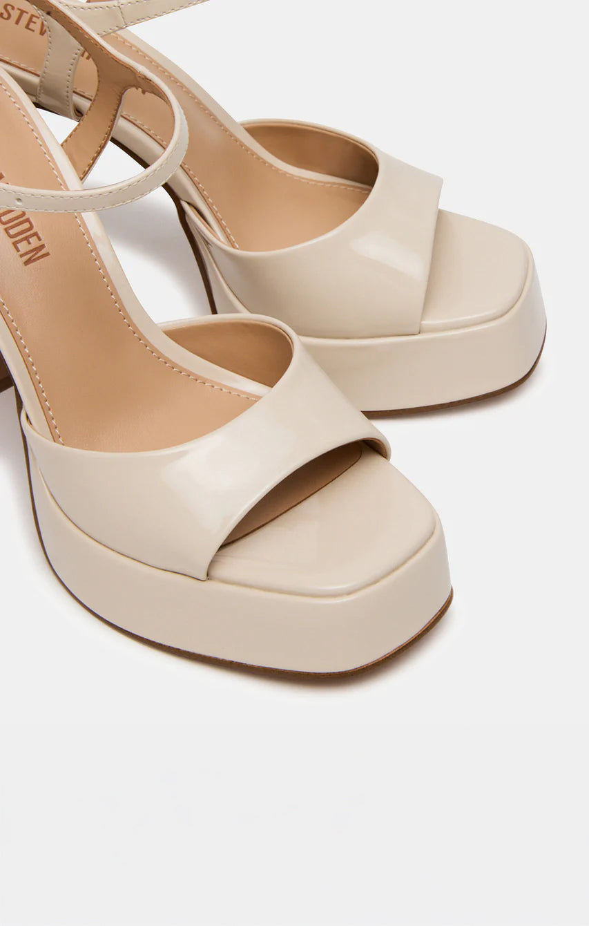 Retro Platform Sandals with Adjustable Ankle Strap | Steve Madden Liandra