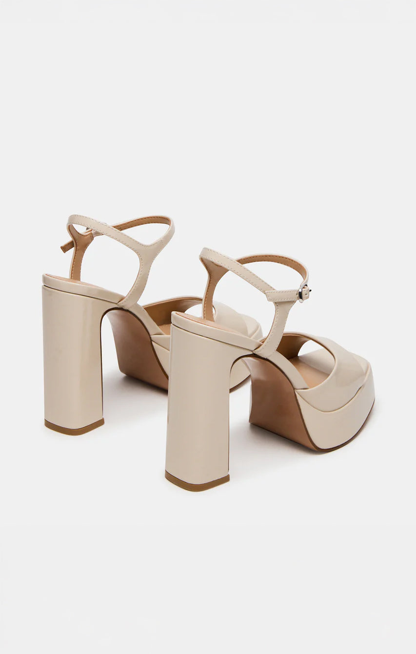Retro Platform Sandals with Adjustable Ankle Strap | Steve Madden Liandra