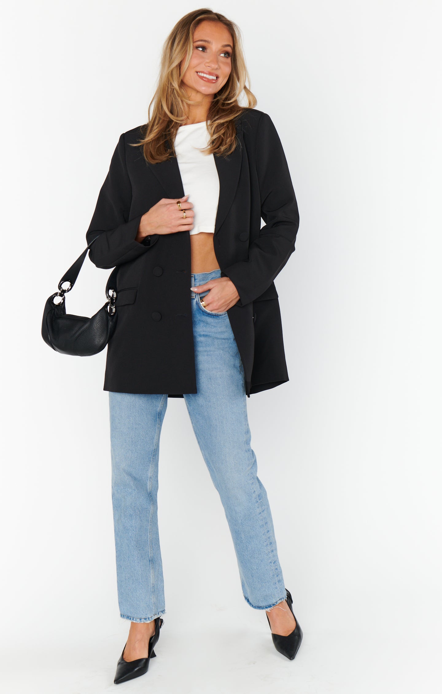 Elegant Black Blazer for Women | Lightweight Suiting & Collared Neckline