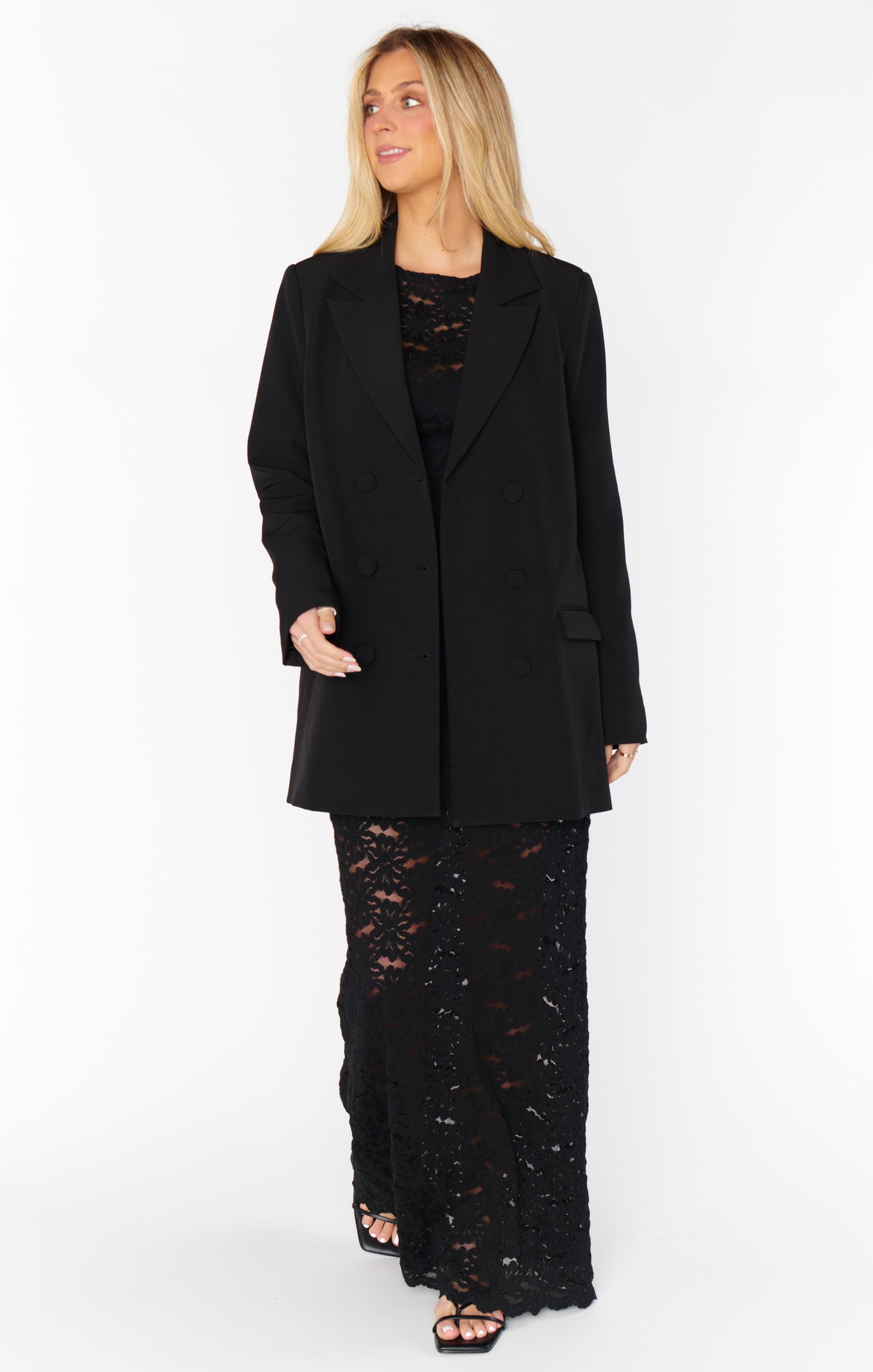 Elegant Black Blazer for Women | Lightweight Suiting & Collared Neckline