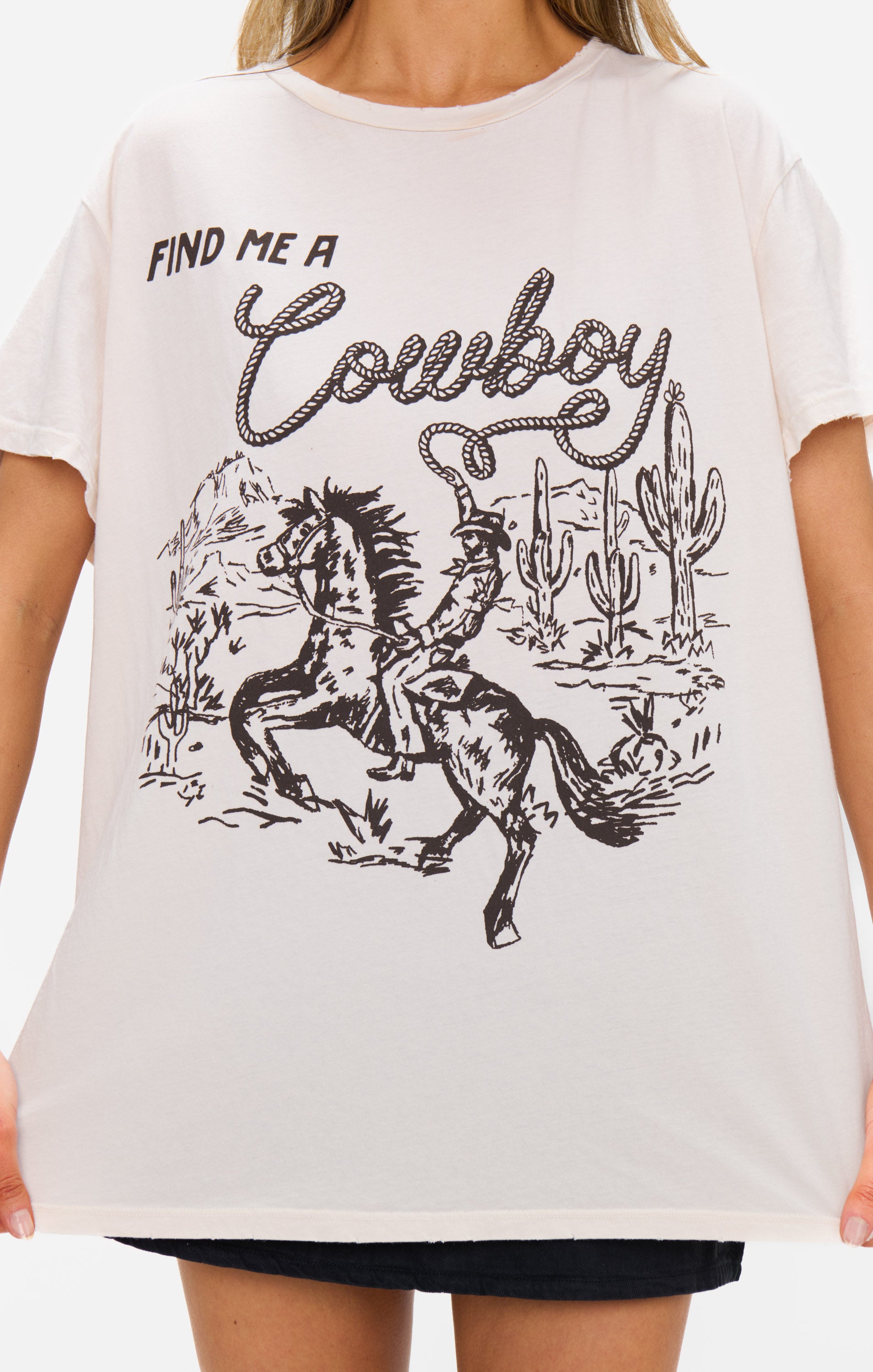 Find Me A Cowboy Graphic Tee | Tom Tee Casual Essential