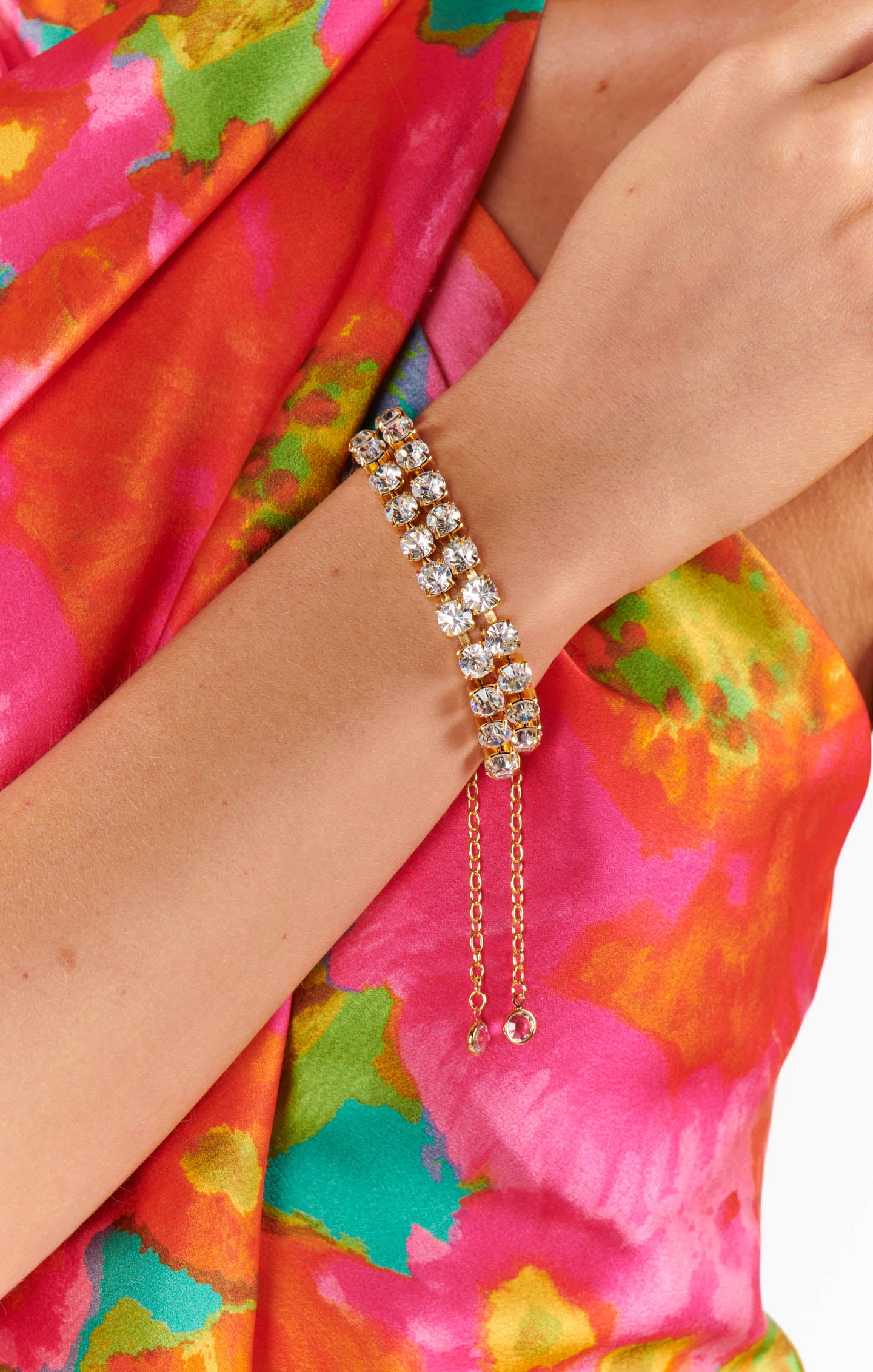 Dainty Gold Bracelet with Glass Crystals | Faithy Jewels Isla