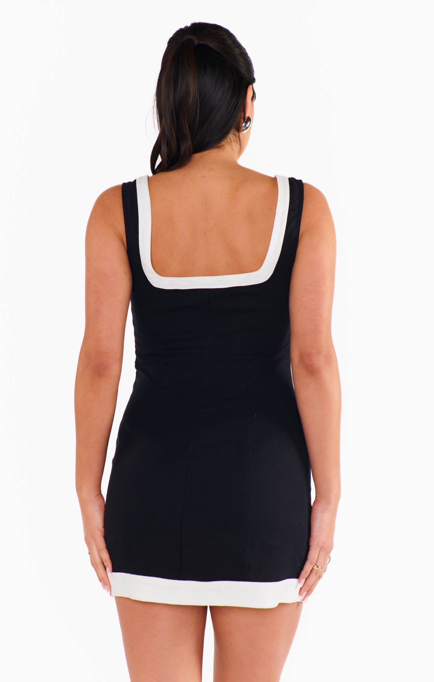 Black and White Linen Coco Dress | Vintage-Inspired Shift Silhouette