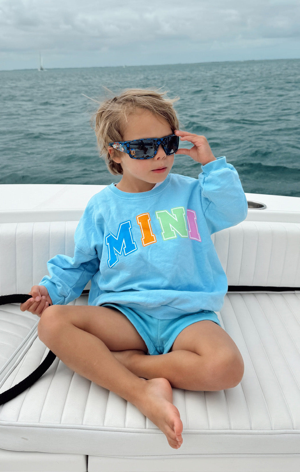 Blue Graphic Crew Neck Sweatshirt for Women | Davis