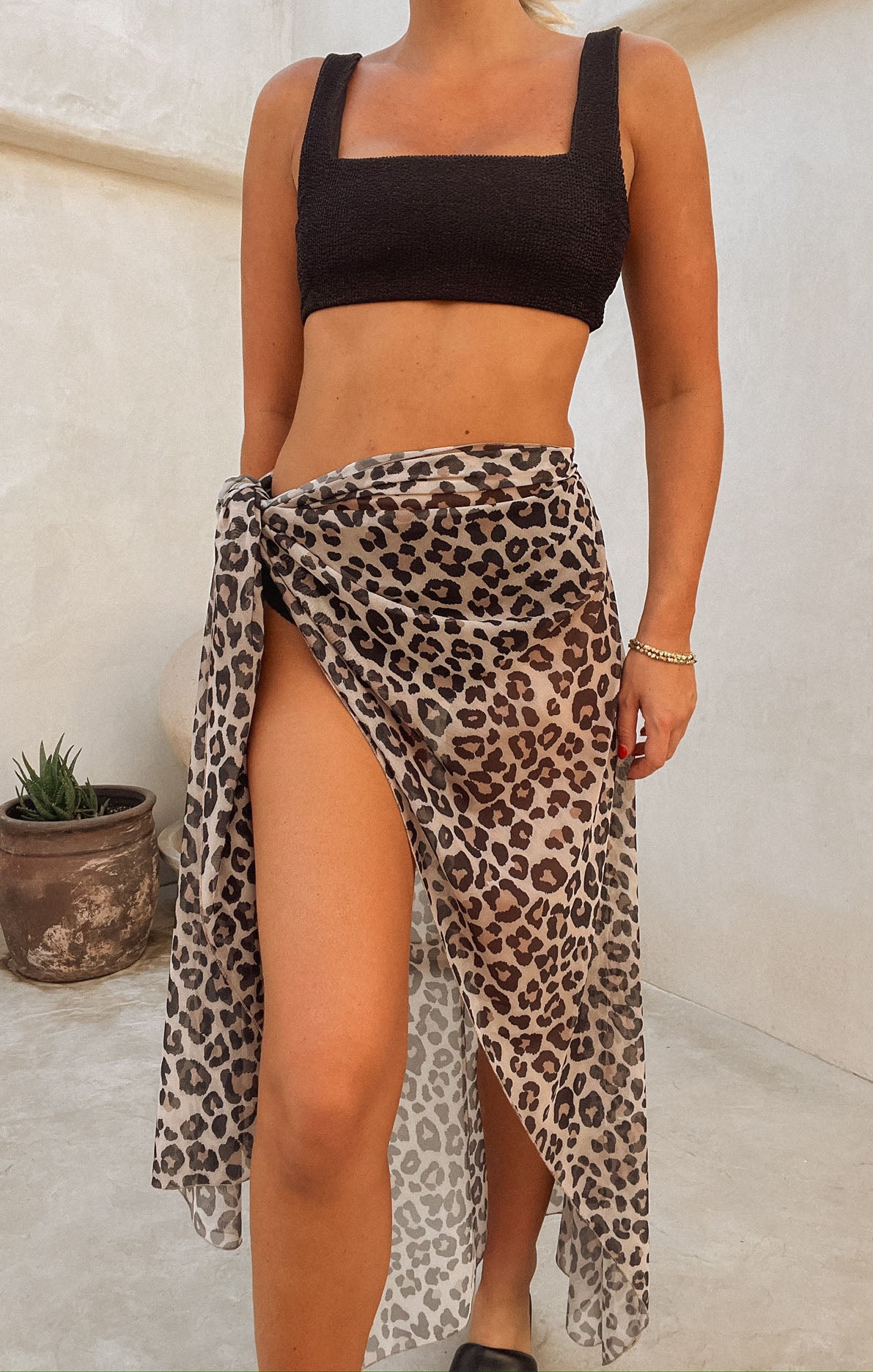 Cheetah Print Mesh Sarong for Beach & Travel | Universal Coverup