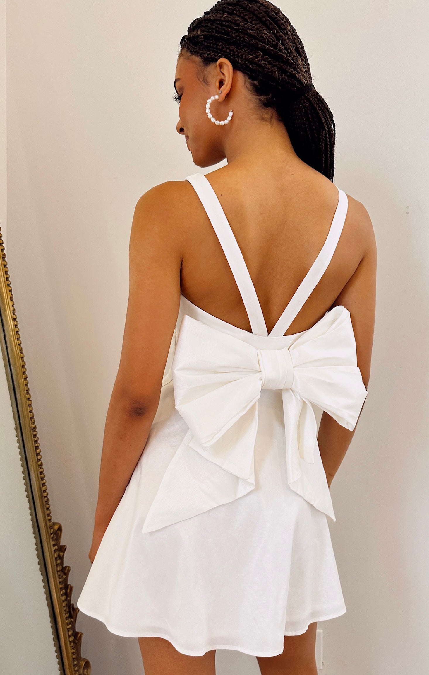 White Taffeta Mini Dress with Detachable Bow | Simone