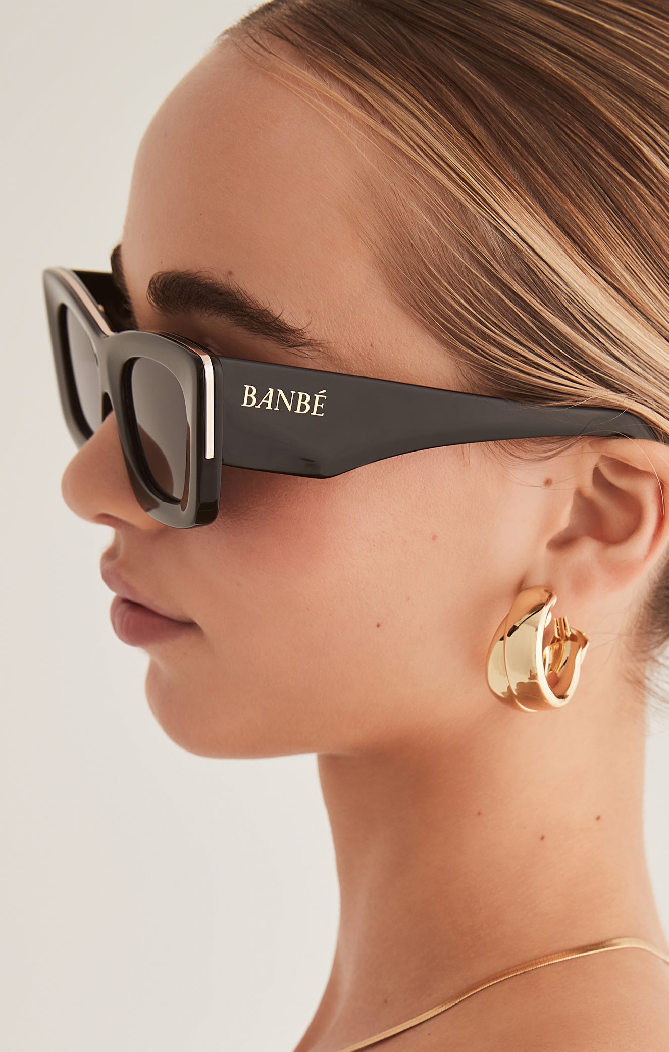Chunky Square Sunglasses for Women | Banbè Eyewear Kaia Black