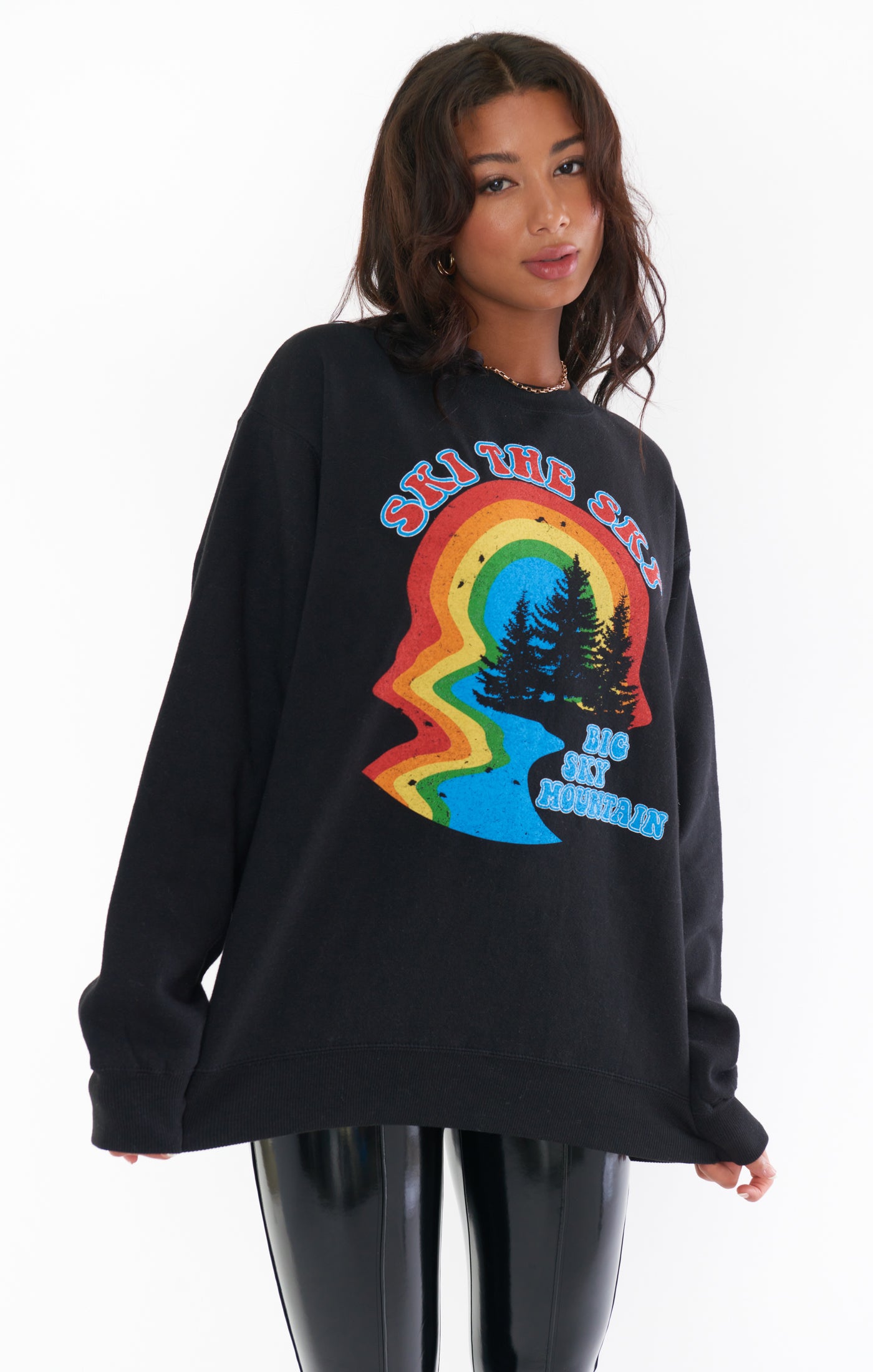 White Oversized Crewneck Sweatshirt for Skiing & Casual Wear | Stanley