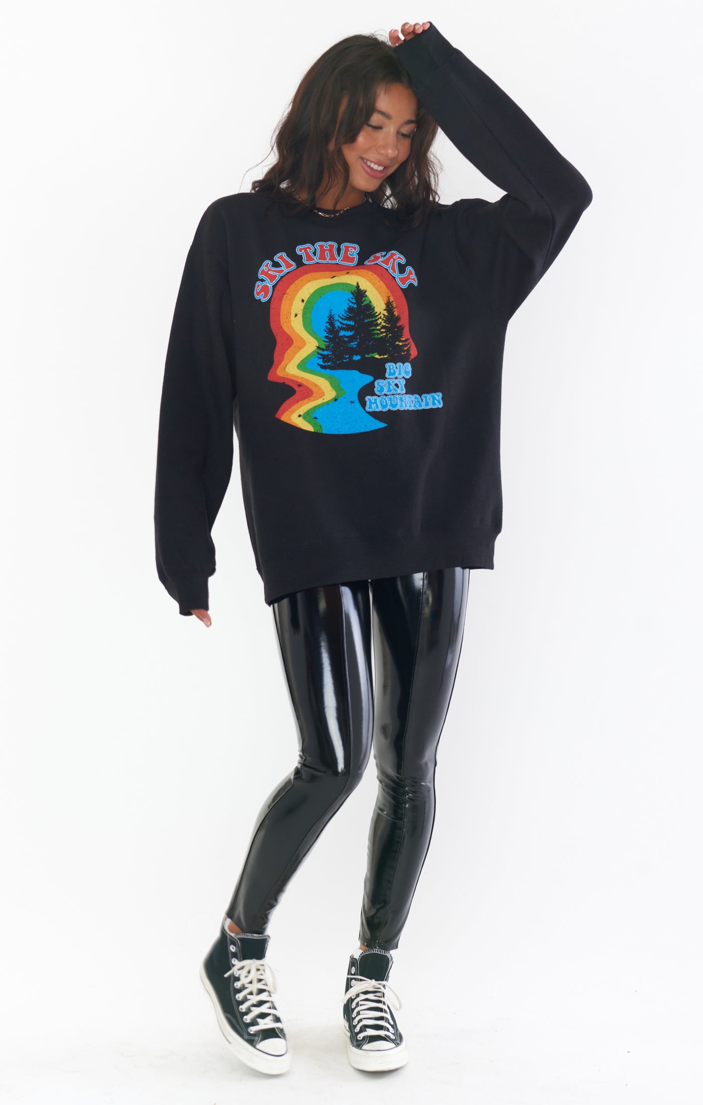 White Oversized Crewneck Sweatshirt for Skiing & Casual Wear | Stanley