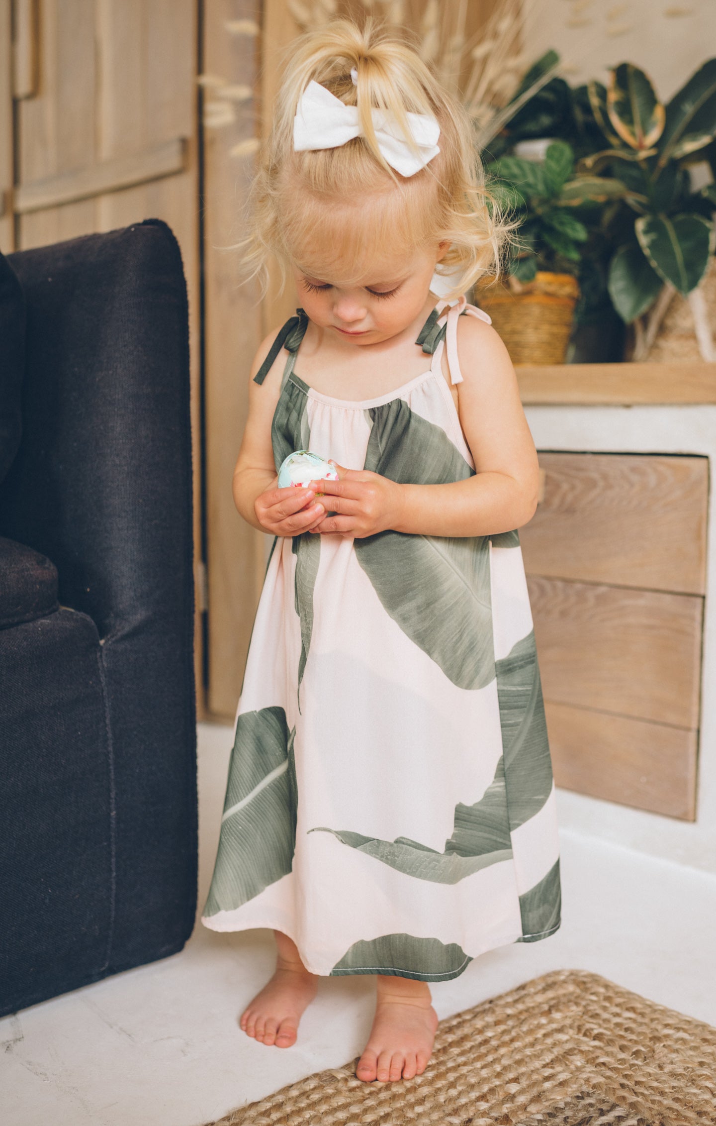 Lightweight Breezy Dress for Sunny Days | Queen Palms Sidekick