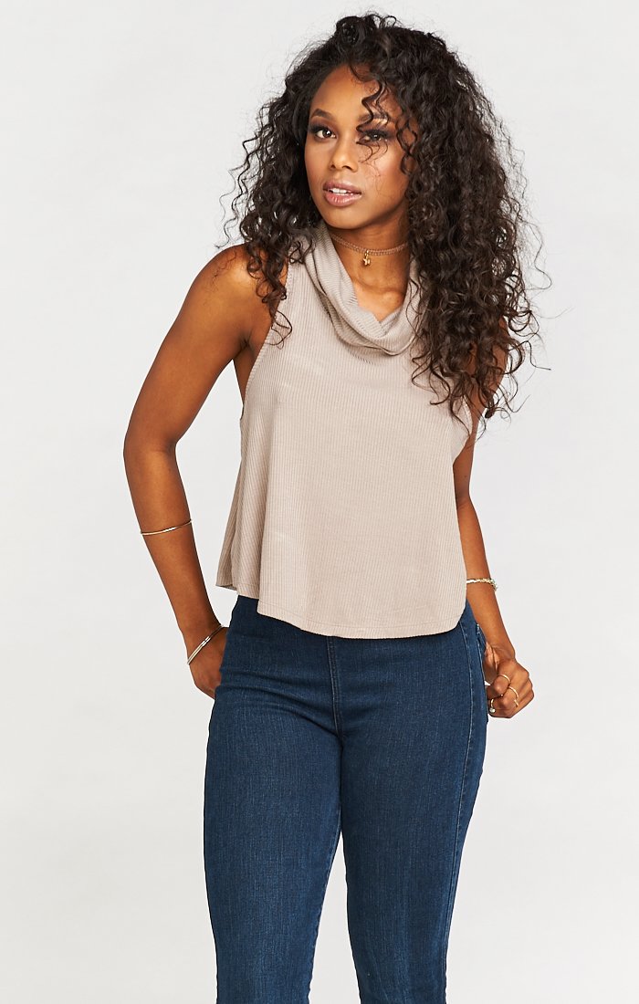 Women's Cropped Turtleneck Top - Wrinkle-Resistant & Chic | Trent
