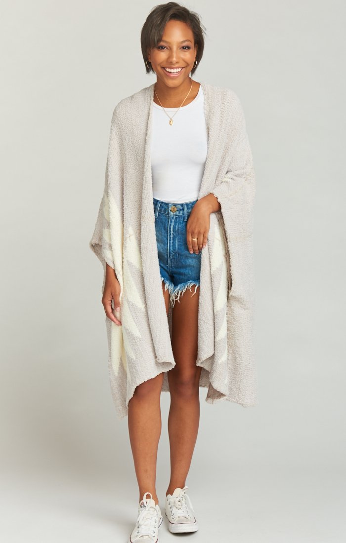 Black Stitched Poncho with Bell Sleeves | Leone