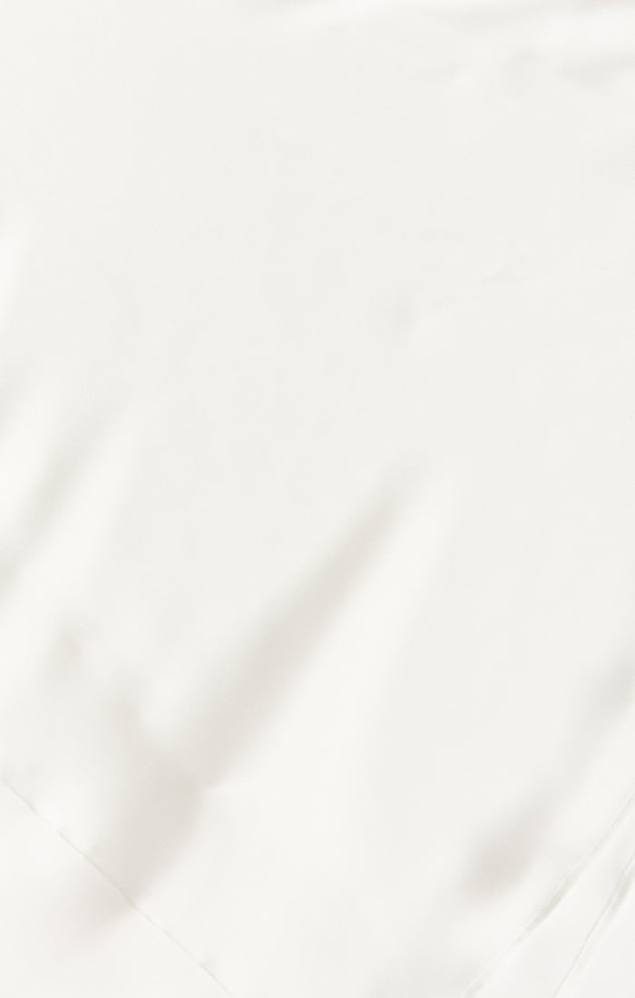 Bridesmaid Fabric Swatch in Ivory Luxe Satin | Mumu Wedding