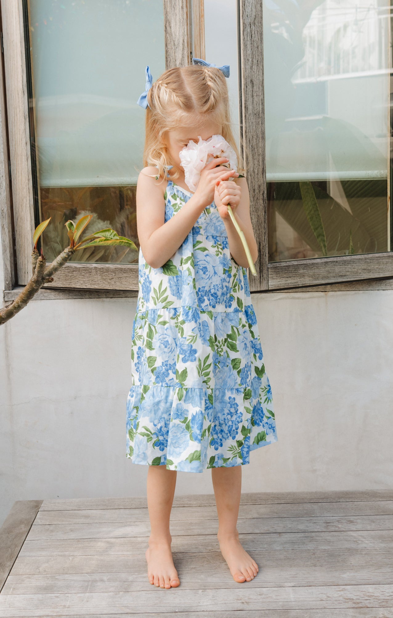 Lightweight Floral Blue Dress for Sunny Days | Pia Cottage