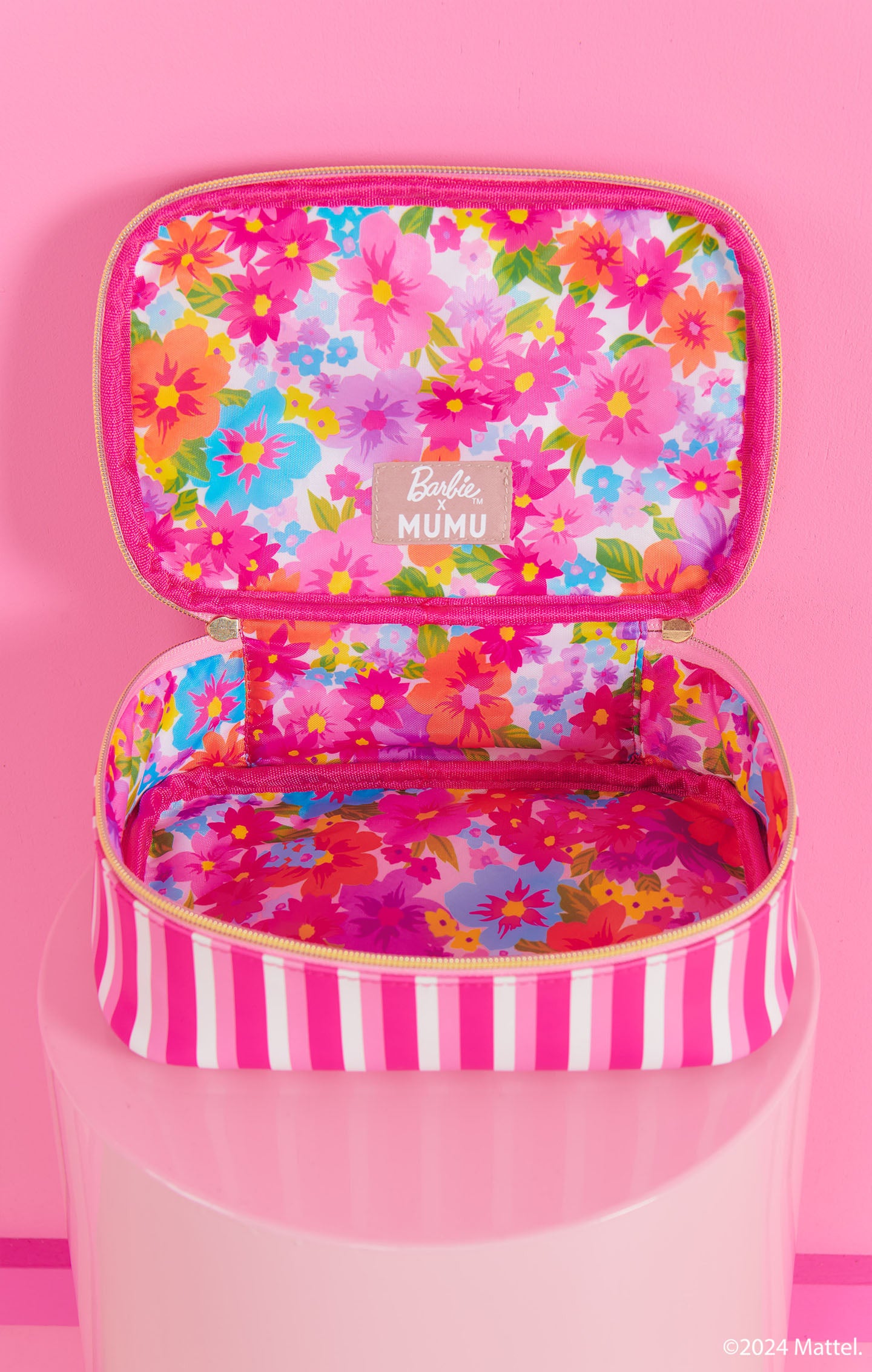 Barbie™ Makeup Bag for Travel & Daily Use | DreamHouse™ Stripe