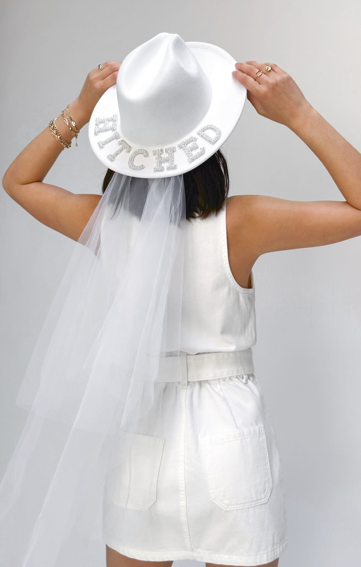 White Detachable Bridal Veil Hat for Bachelorette Parties | Let's Get Hitched