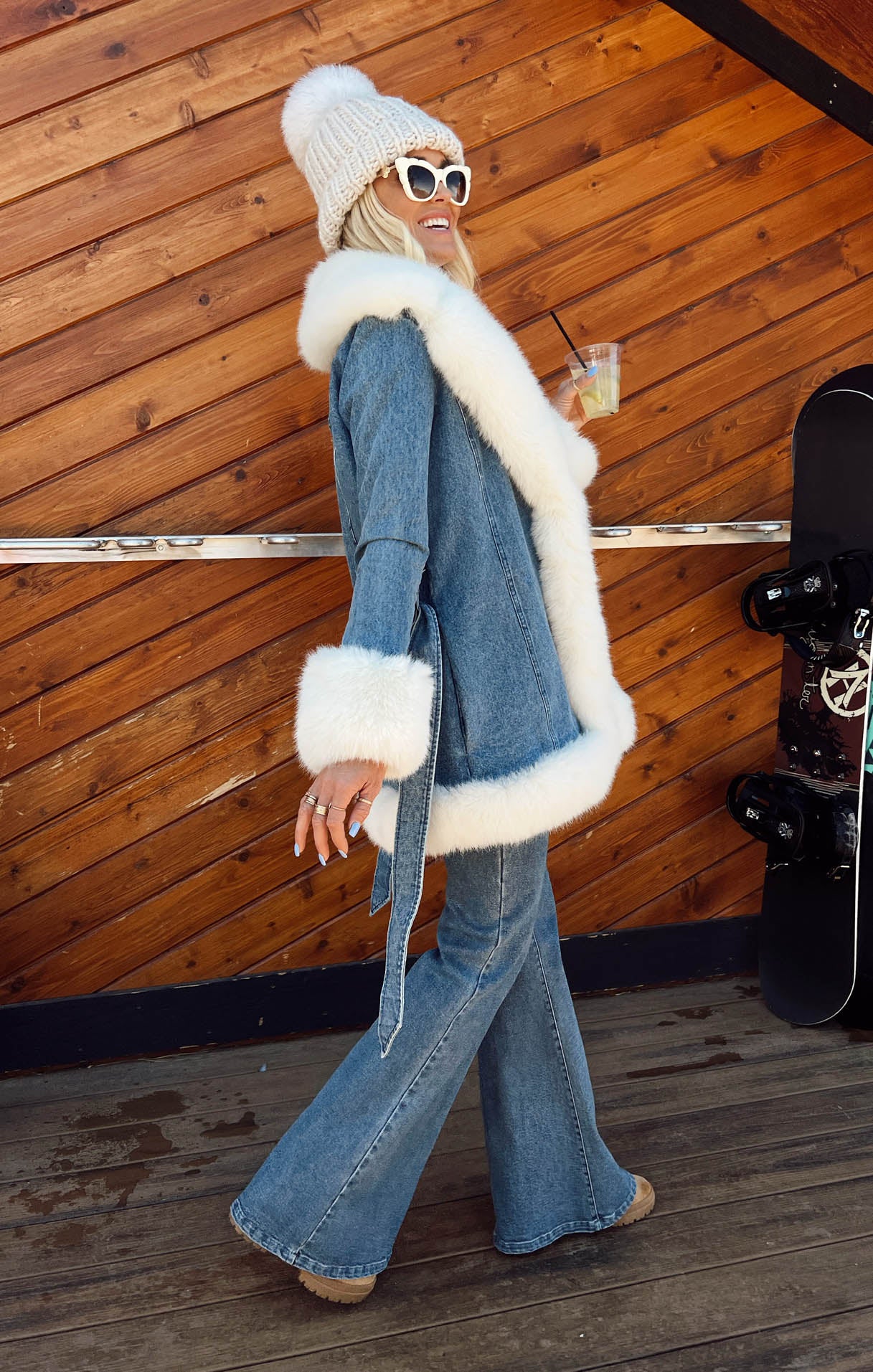70s High-Waist Flare Jeans with Stretch Denim | Hawn Bell